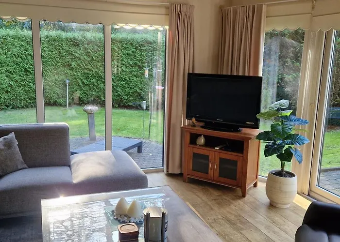 Boshuis De Roerdomp *